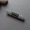 B16 - Broche fantaisie ART DECO baguette noire & brillants