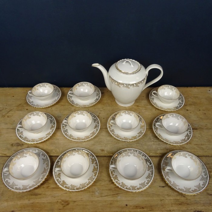 Service à thé Limoges - Berry blanc & or 18 personnes - Le palais