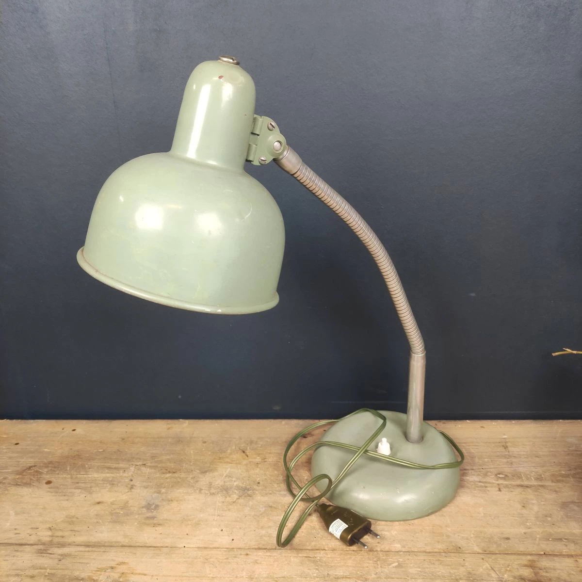 Lampe de Bureau Vintage en Tôle, 1960s en vente sur Pamono