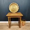 Ancienne petite table d'appoint ou petit bureau enfant en bois