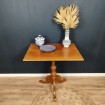 Table d'appoint en bois rectangle & tripode